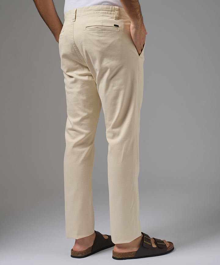 PANTALON DRILL FLAT FRONT SLIM FIT HUESO PV26