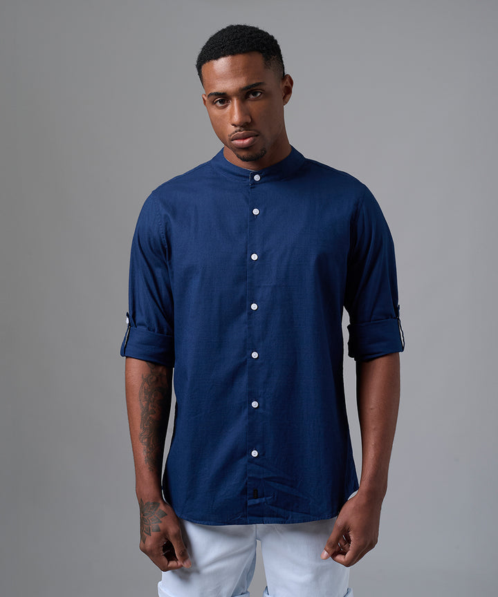 CAMISA MANGA LARGA LOOK LINO CUELLO STAND UP CLASSIC FIT AZUL MARINO PV25