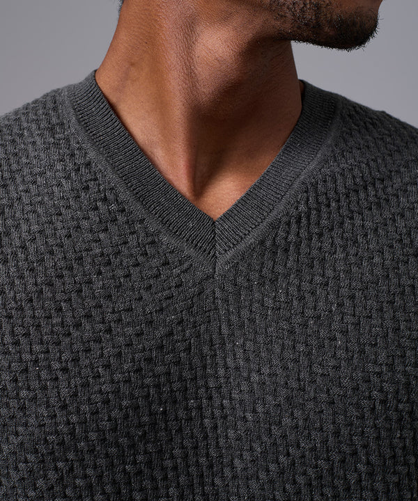 CHALECO PET CUELLO V CHARCOAL OI25