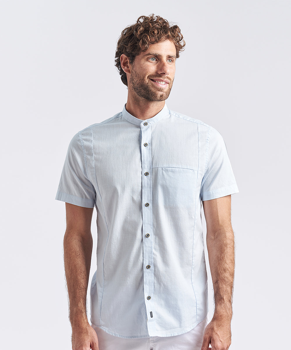 CAMISA MANGA CORTA CUELLO NERU BOLSILLO CORTE LOOK LINO CR CLASSIC FIT CELESTE PV24
