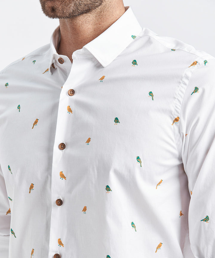 CAMISA MANGA LARGA "AVES" CLASSIC FIT BLANCO ESTAMPADO PV24