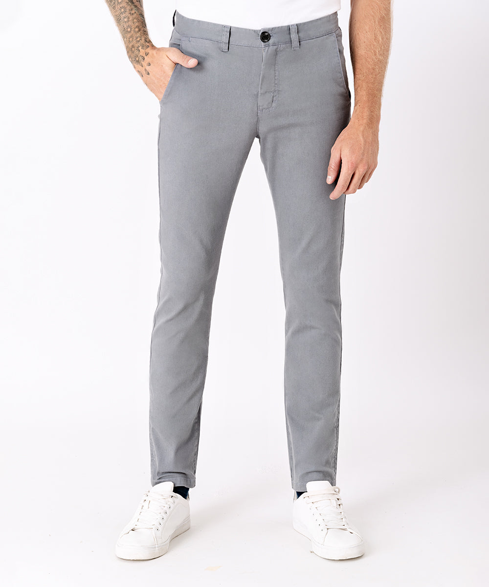 PANTALON FLAT FRONT SLIM FIT OI23 PLOMO