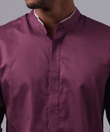 CAMISA MANGA LARGA CUELLO NERU DESMONTABLE CLASSIC FIT GUINDA OI25