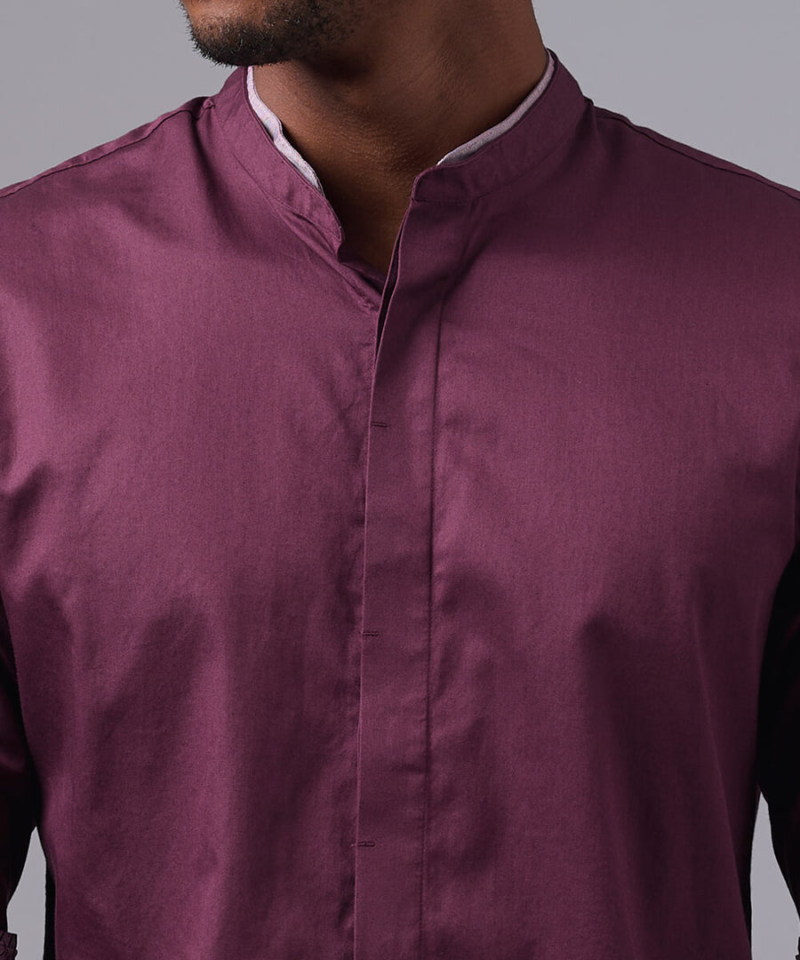 CAMISA MANGA LARGA CUELLO NERU DESMONTABLE CLASSIC FIT GUINDA OI25