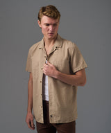 CAMISA MANGA CORTA CUELLO RESORT SEER SUCKER CLASSIC FIT AVELLANA PV26