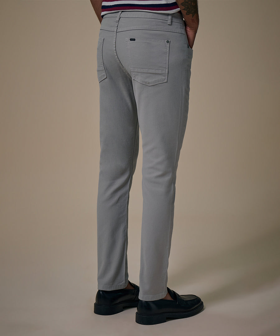 Pantalón Broken Slim Fit