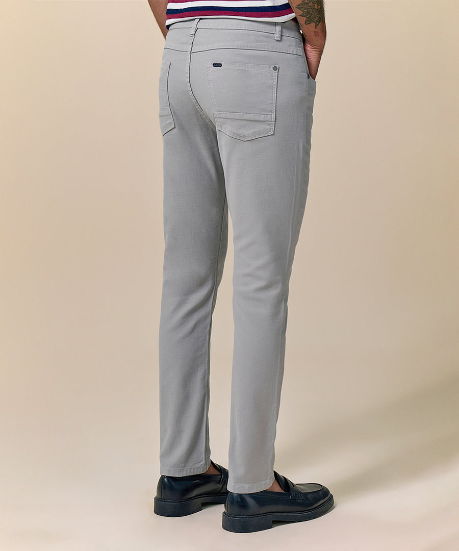 Pantalón Broken Slim Fit