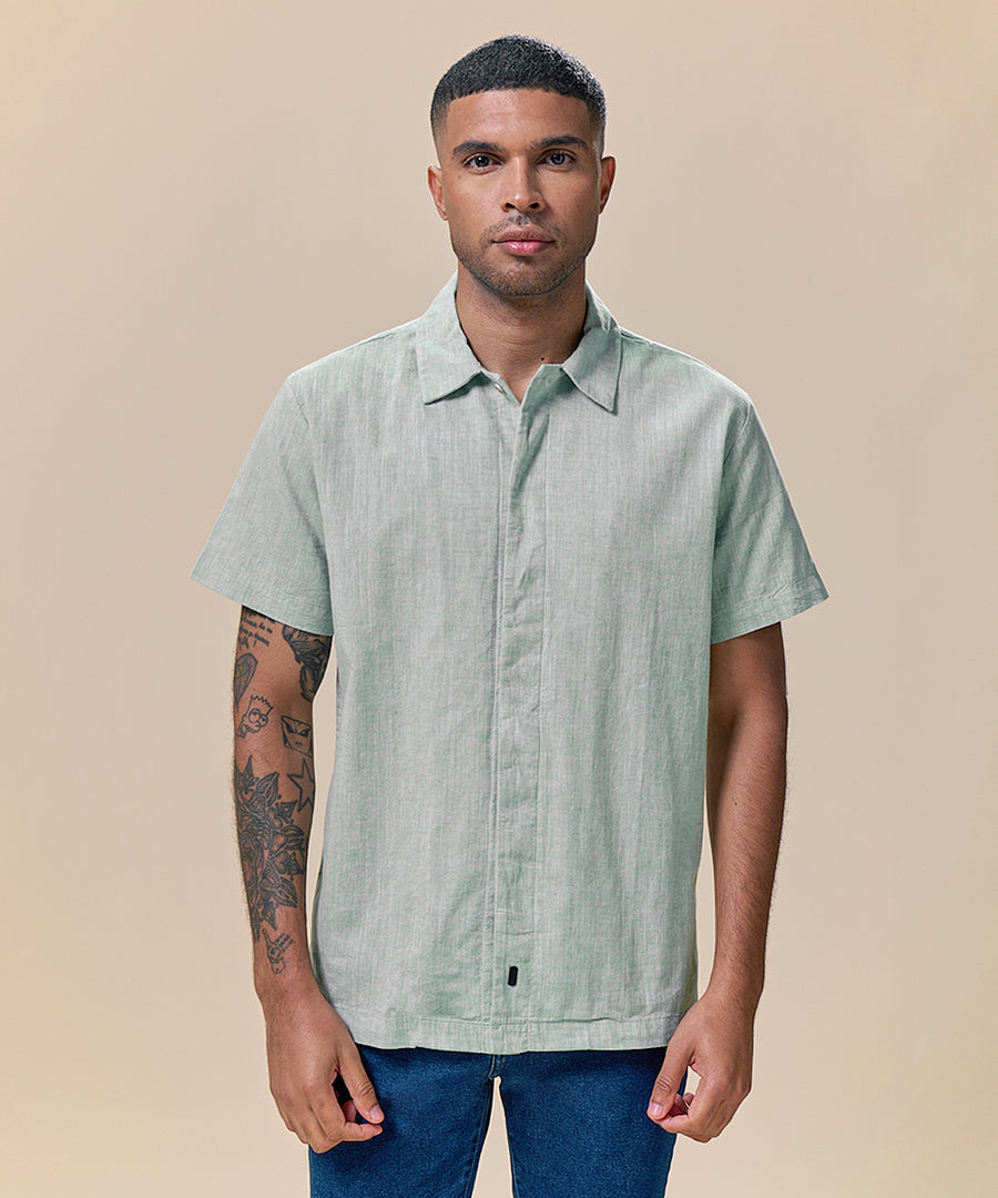 Camisa Look Lino Cuello Spread Pechera Oculta