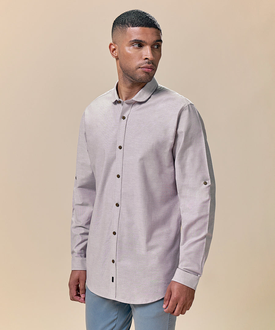 Camisa Roll Up Cuello Redondeado Slim Fit