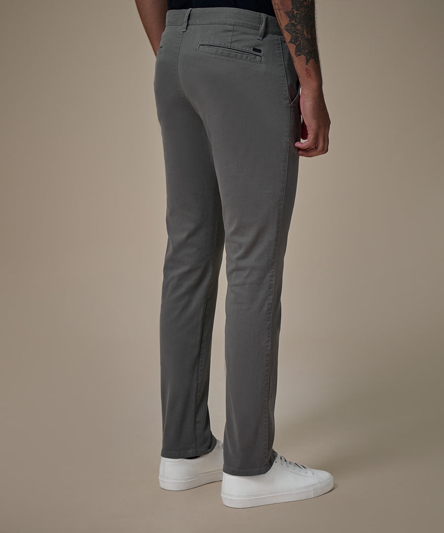 Pantalón Drill Flat Front Slim Fit