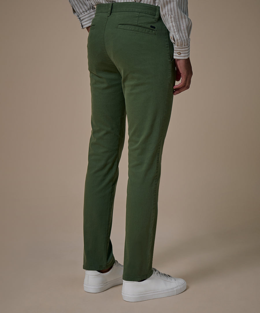 Pantalón Drill Flat Front Slim Fit
