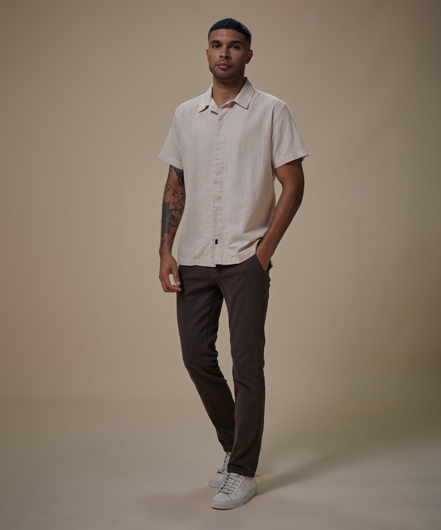 Camisa Look Lino Cuello Spread Pechera Oculta