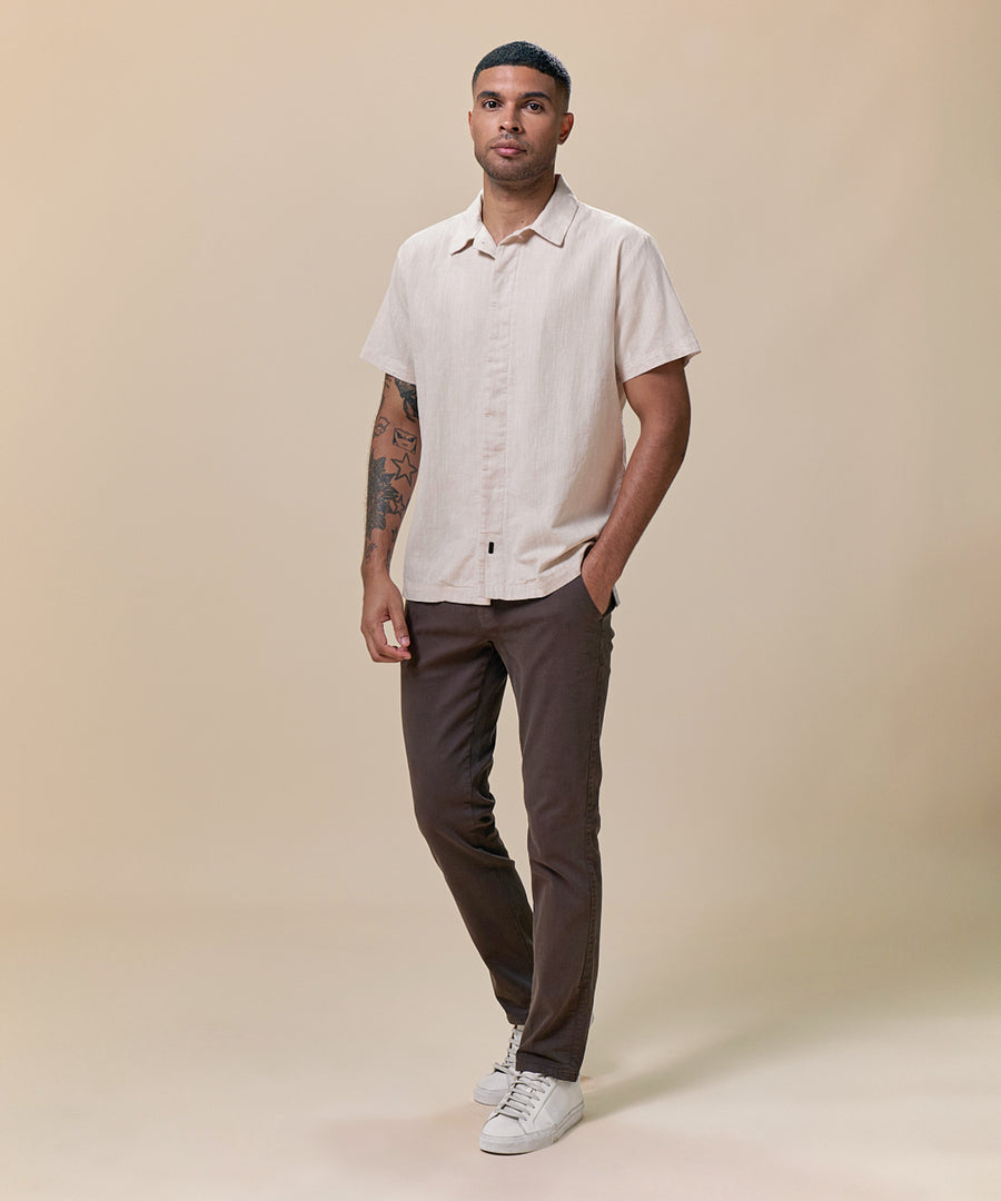 Camisa Look Lino Cuello Spread Pechera Oculta