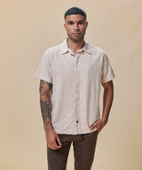 Camisa Look Lino Cuello Spread Pechera Oculta