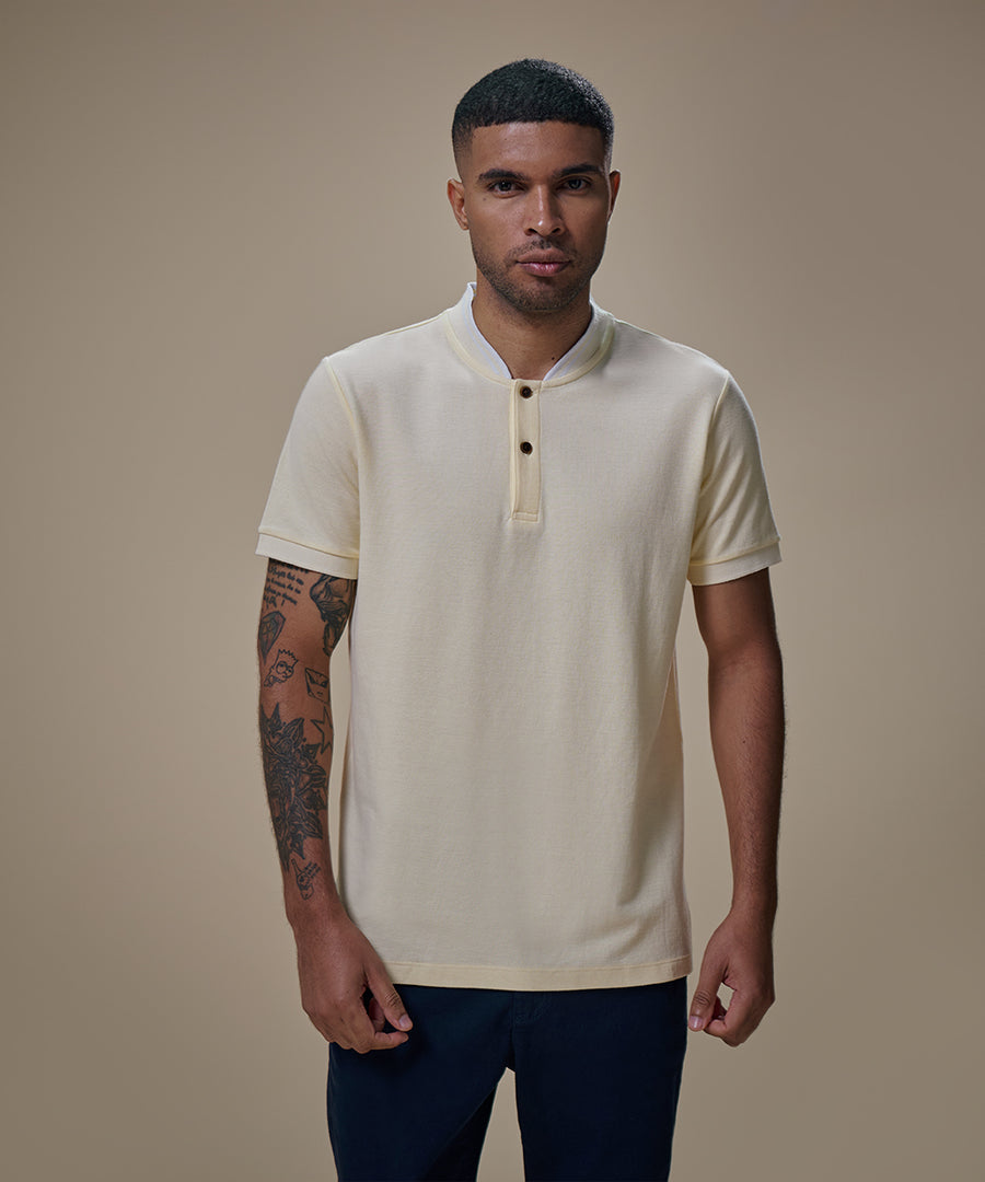 Polo Piqué Cuello Nerú Rectilíneo