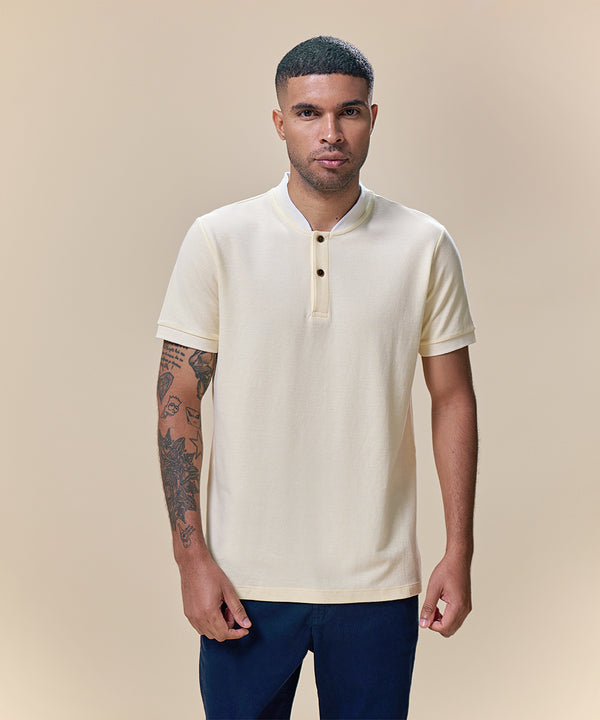 Polo Piqué Cuello Nerú Rectilíneo