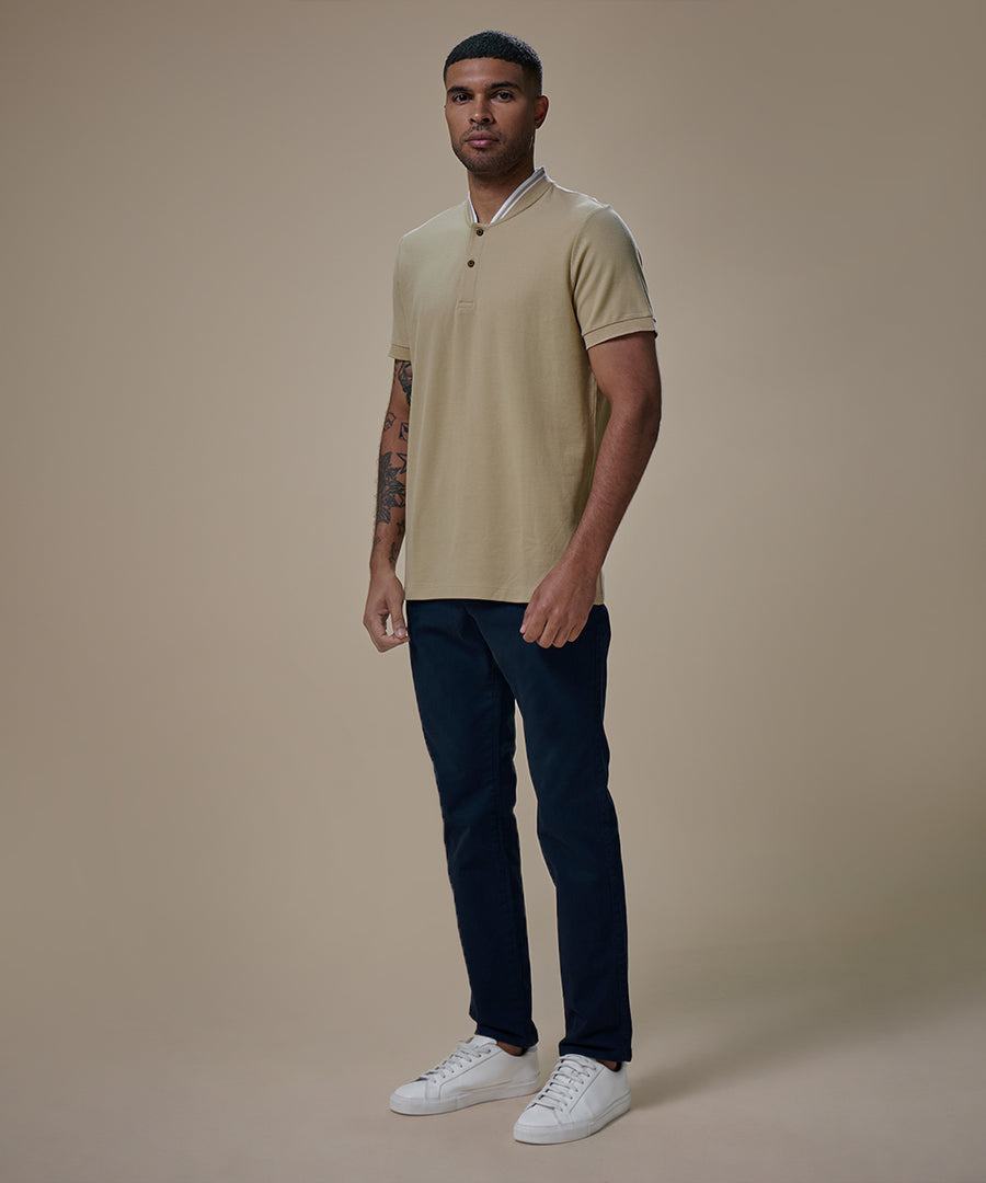 Polo Piqué Cuello Nerú Rectilíneo