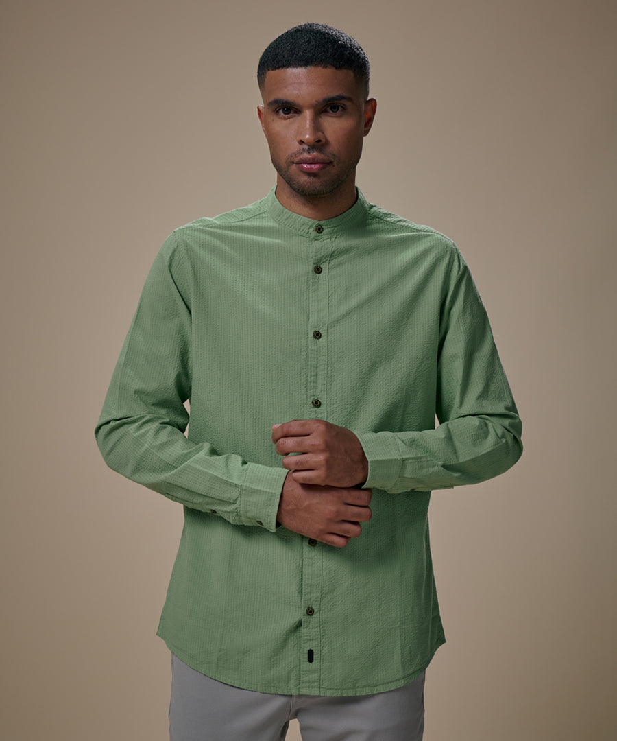 Camisa Seersucker Cuello Nerú Classic Fit