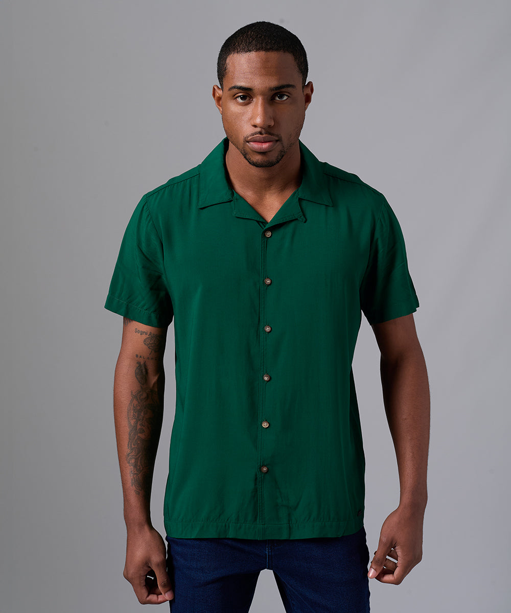 CAMISA MANGA CORTA CUELLO RESORT SOLIDO CLASSIC FIT VERDE BOTELLA PV25