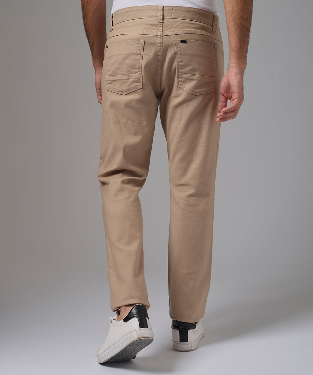 PANTALON BROKEN SLIM FIT AVELLANA PV26