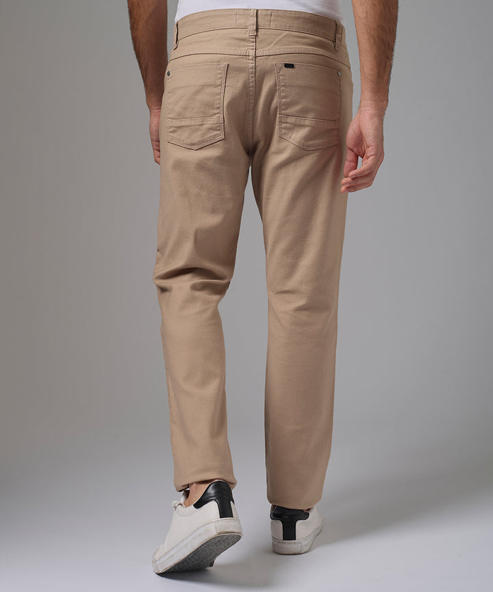 PANTALON BROKEN SLIM FIT AVELLANA PV26