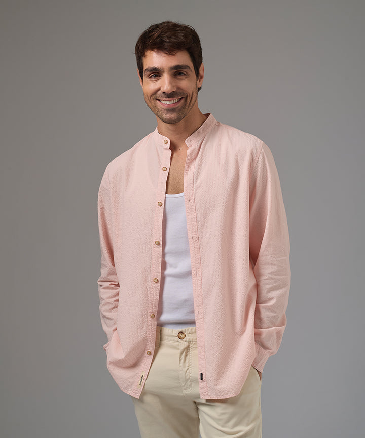 CAMISA MANGA LARGA SEER SUCKER CUELLO NERU CLASSIC FIT ROSA PV26