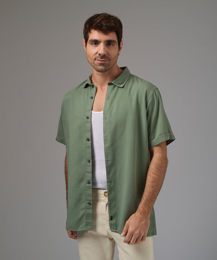 CAMISA MANGA CORTA TENCEL CUELLO SPREAD CLASSIC FIT VERDE CLARO PV26