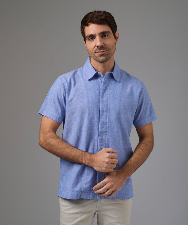 CAMISA MANGA CORTA LOOK LINO PECHERA OCULTA CLASSIC FIT AZUL PV26
