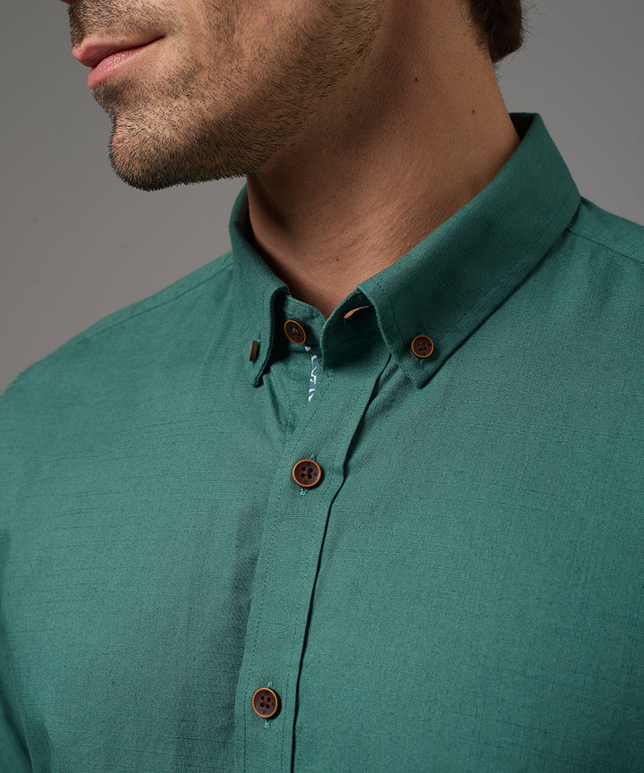 CAMISA MANGA CORTA CASUAL LOOK LINO CR BUTTON DOWN CLASSIC FIT VERDE BOTELLA PV26