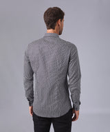 CAMISA MANGA LARGA CUELLO NEW BUTTON DWON SLIM FIT BLANCO ESTAMPADO OI24