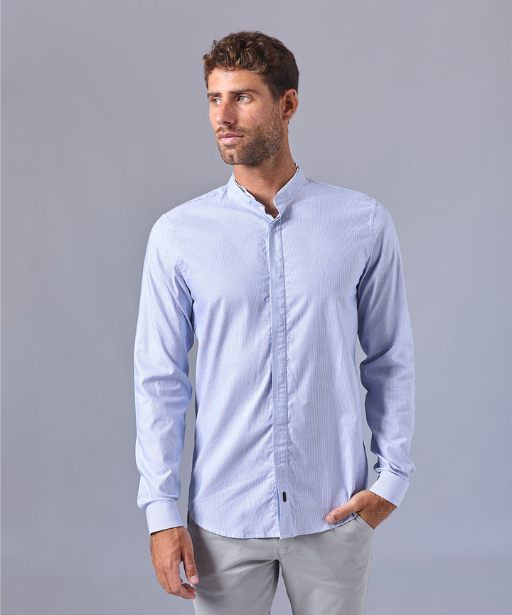 CAMISA MANGA LARGA CUELLO NERU DESMONTABLE SLIM FIT AZUL A RAYAS OI24