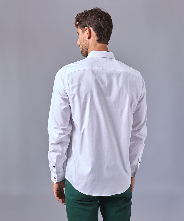 CAMISA MANGA LARGA CUELLO BUTTON DOWN OCULTO CLASSIC FIT BLANCO OI24