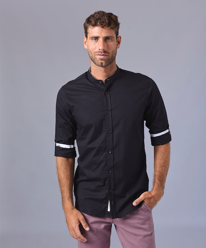 CAMISA MANGA LARGA CUELLO NERU SLIM FIT NEGRO OI24