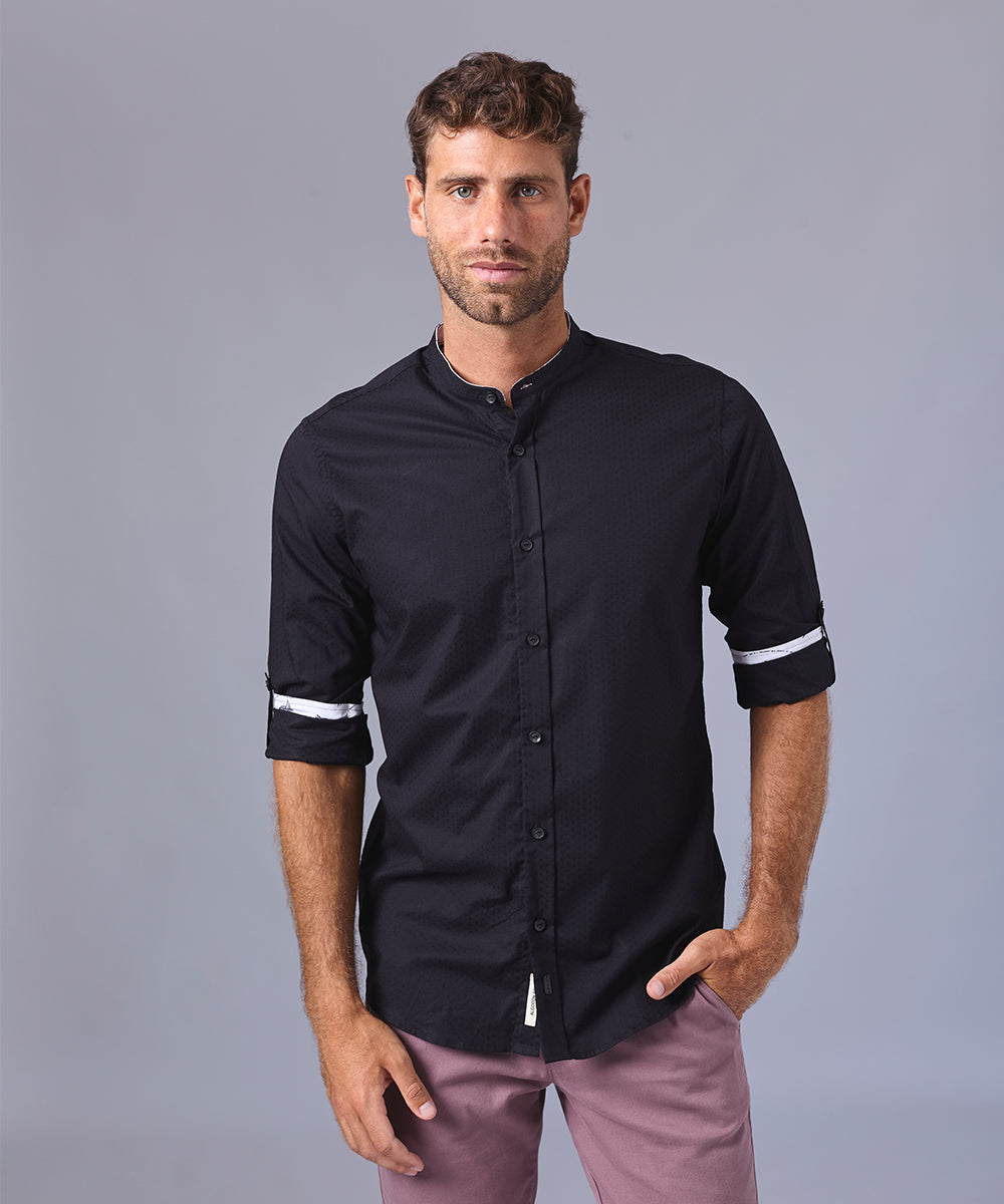 CAMISA MANGA LARGA CUELLO NERU SLIM FIT NEGRO OI24 – MBO