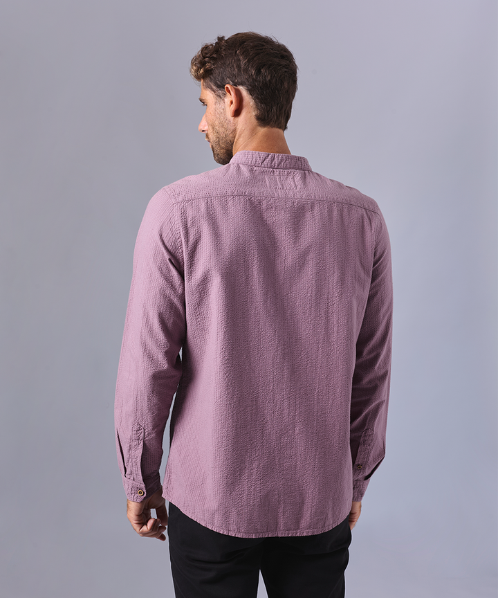 CAMISA MANGA LARGA SEER SUCKER TWISTED COLLAR CLASSIC FIT UVA OI24