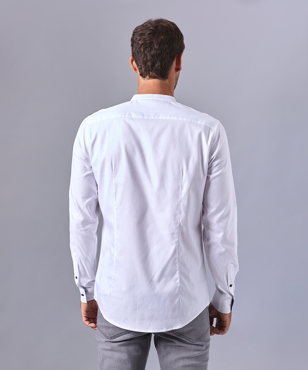 CAMISA MANGA LARGA CUELLO NERÚ RECTO SLIM FIT BLANCO OI24