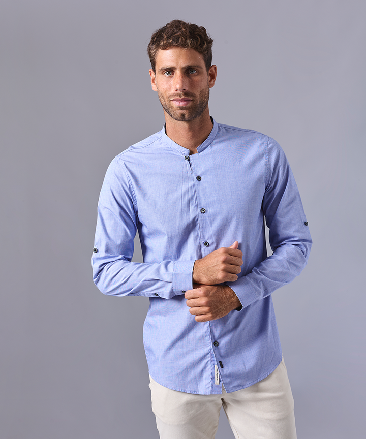 CAMISA MANGA LARGA CUELLO NERÚ RECTO SLIM FIT AZUL OI24