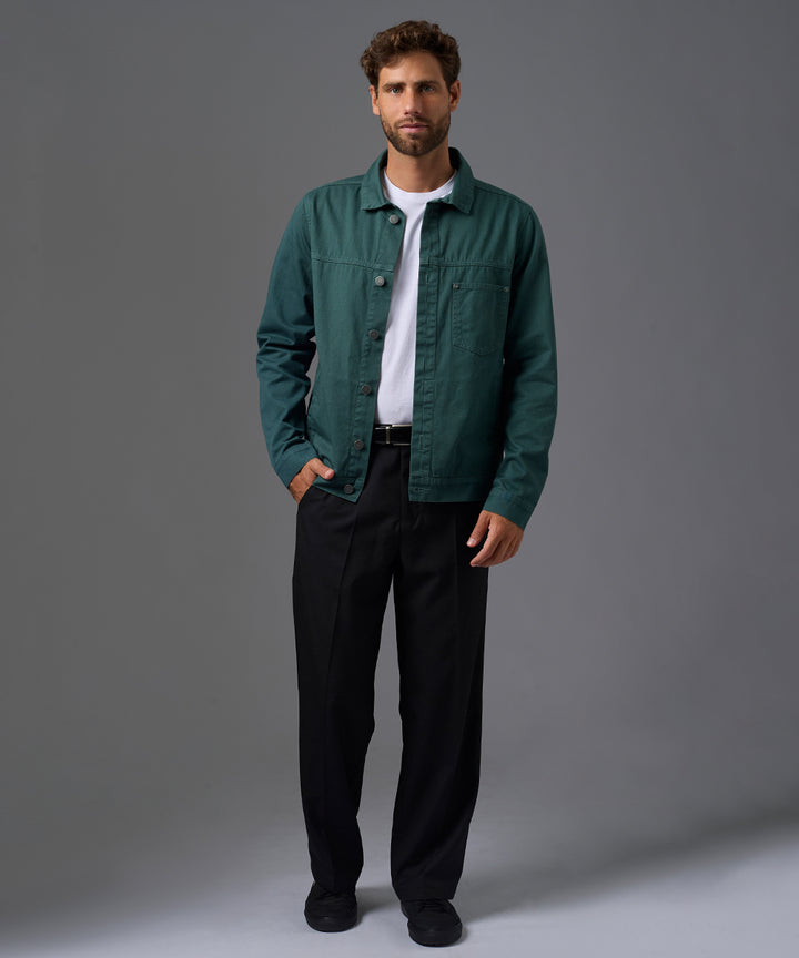 CASACA DENIM SOBRETEÑIDO PECHERA OJAL OI26