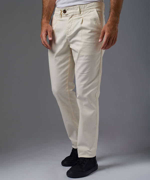PANTALON DRILL CON PLIEGUE SLIM FIT OI26