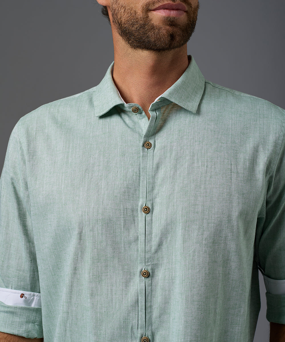 CAMISA MANGA LARGA PECHERA OJAL CLASSIC FIT OI26