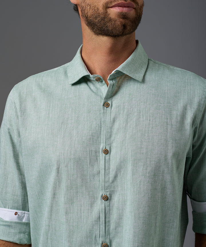 CAMISA MANGA LARGA PECHERA OJAL CLASSIC FIT OI26