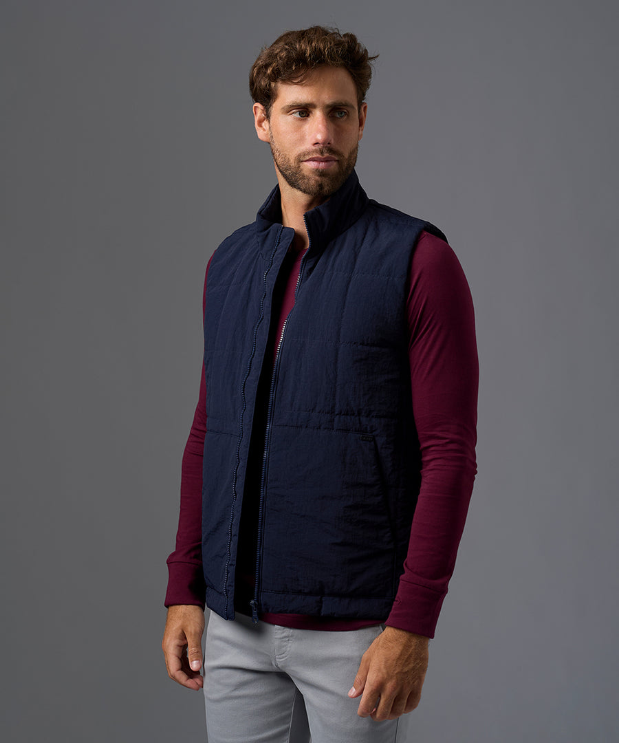 CHALECO IMPERMEABLE CUELLO REGULAR OI26