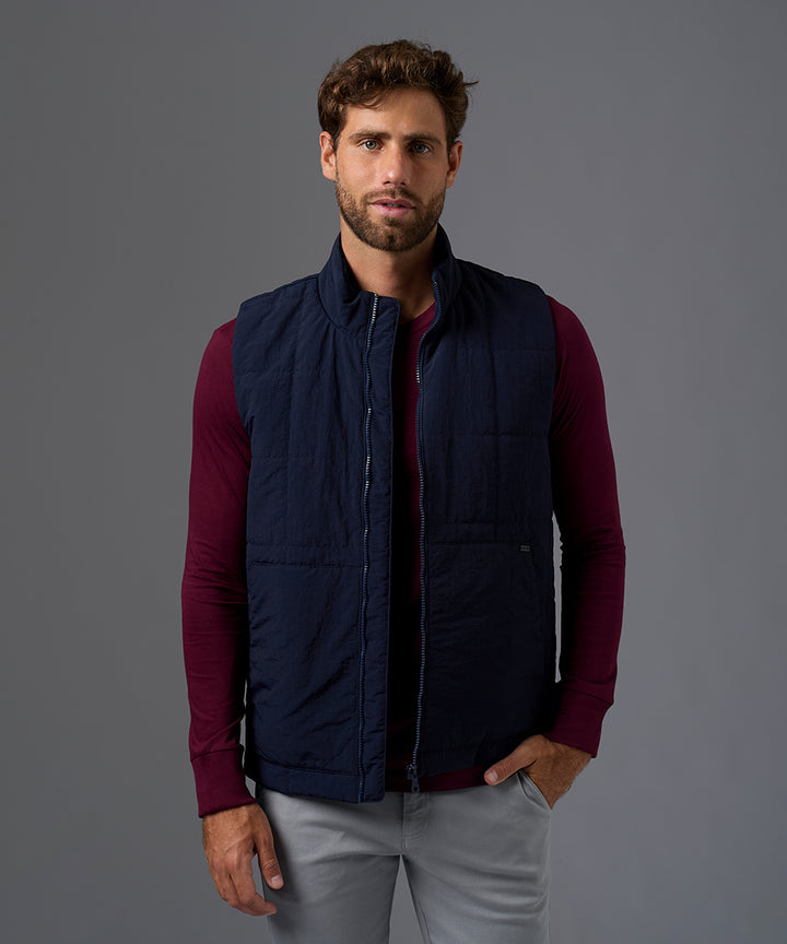 CHALECO IMPERMEABLE CUELLO REGULAR OI26