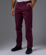 PANTALON DRILL CON PLIEGUE SLIM FIT OI26