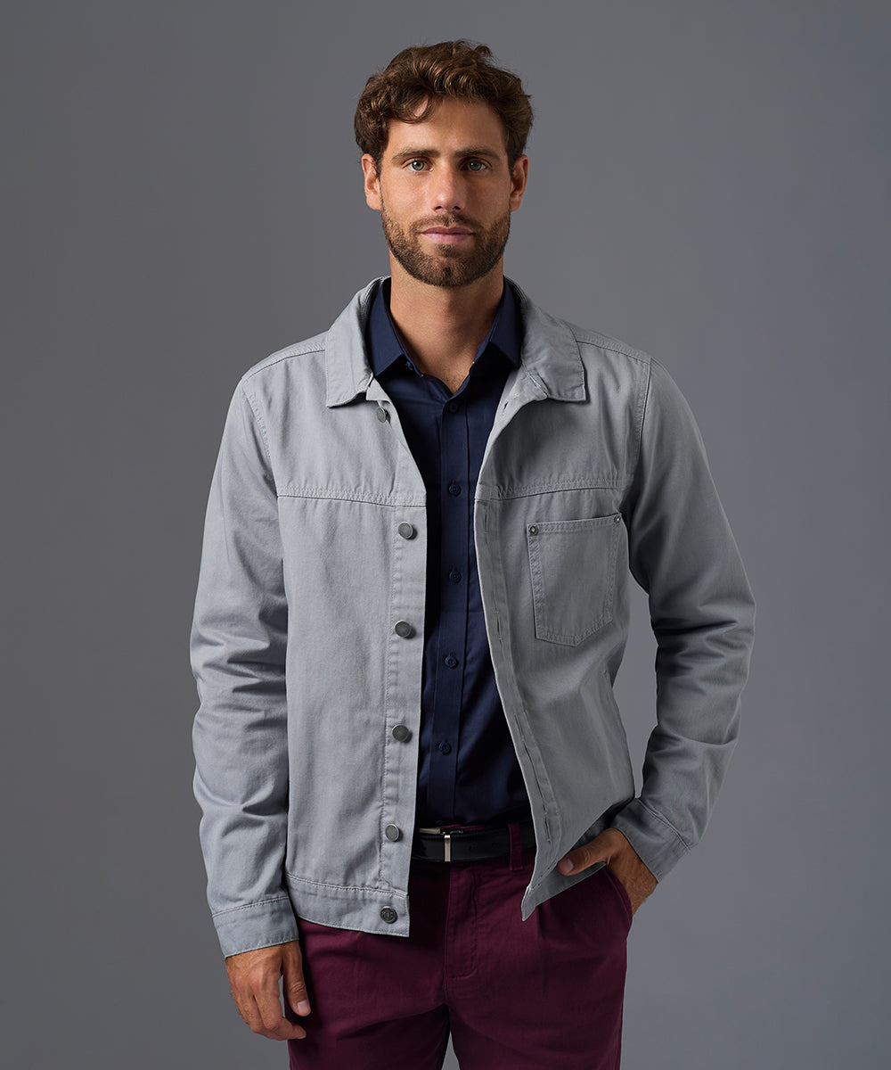 CASACA DENIM SOBRETEÑIDO PECHERA OJAL OI26