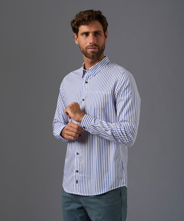 CAMISA MANGA LARGA CUELLO BUTTON DOWN OCULTO CLASSIC FIT OI26