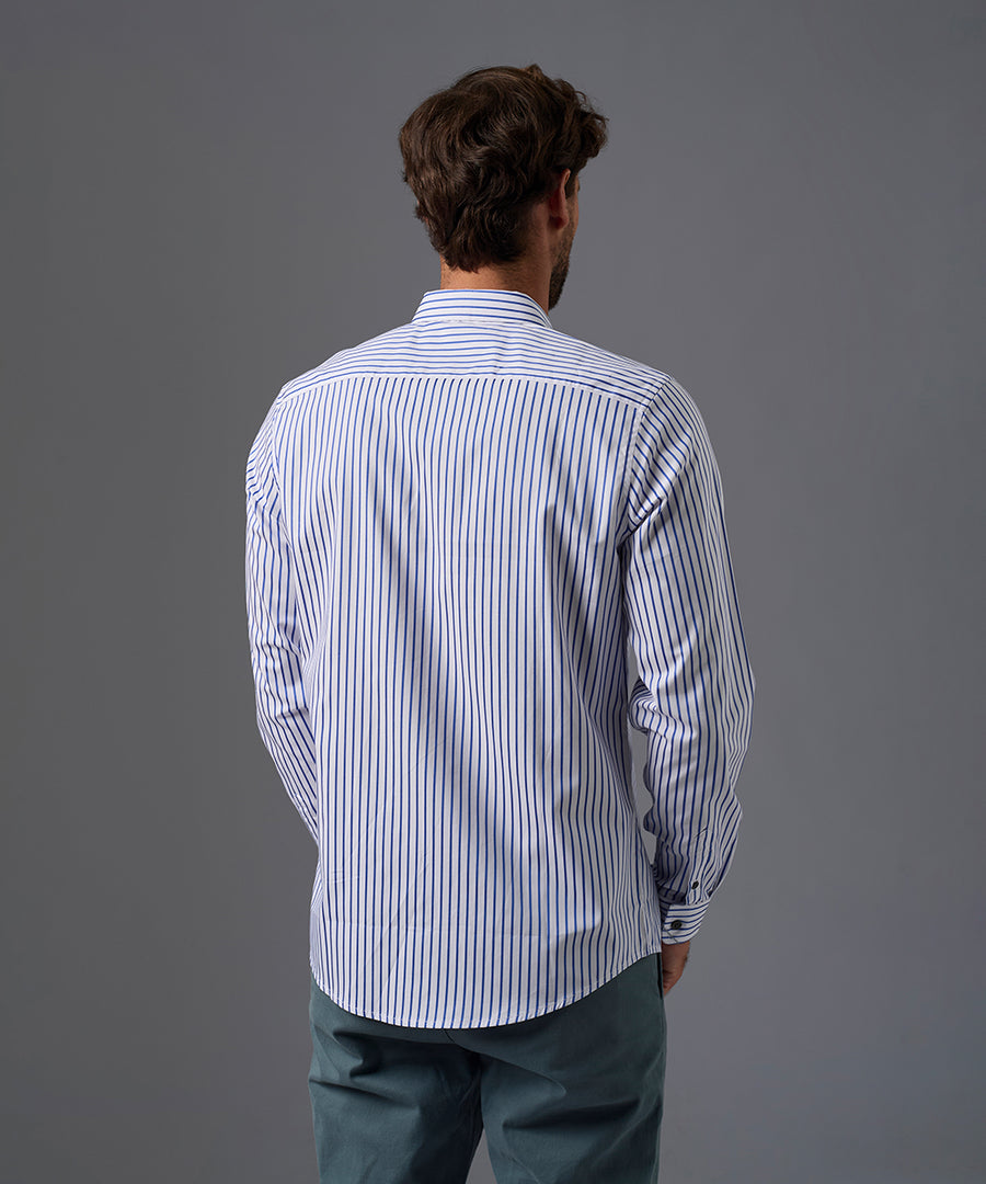 CAMISA MANGA LARGA CUELLO BUTTON DOWN OCULTO CLASSIC FIT OI26