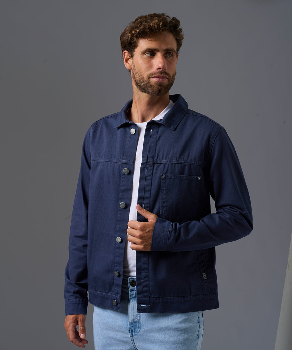 CASACA DENIM SOBRETEÑIDO PECHERA OJAL OI26