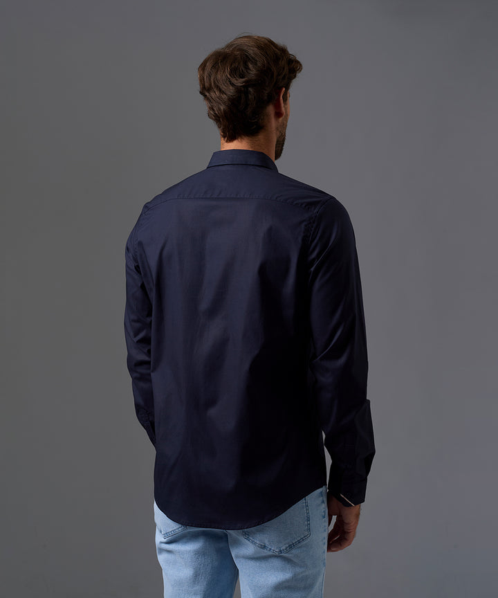 CAMISA MANGA LARGA CUELLO BUTTON DOWN OCULTO CLASSIC FIT OI26