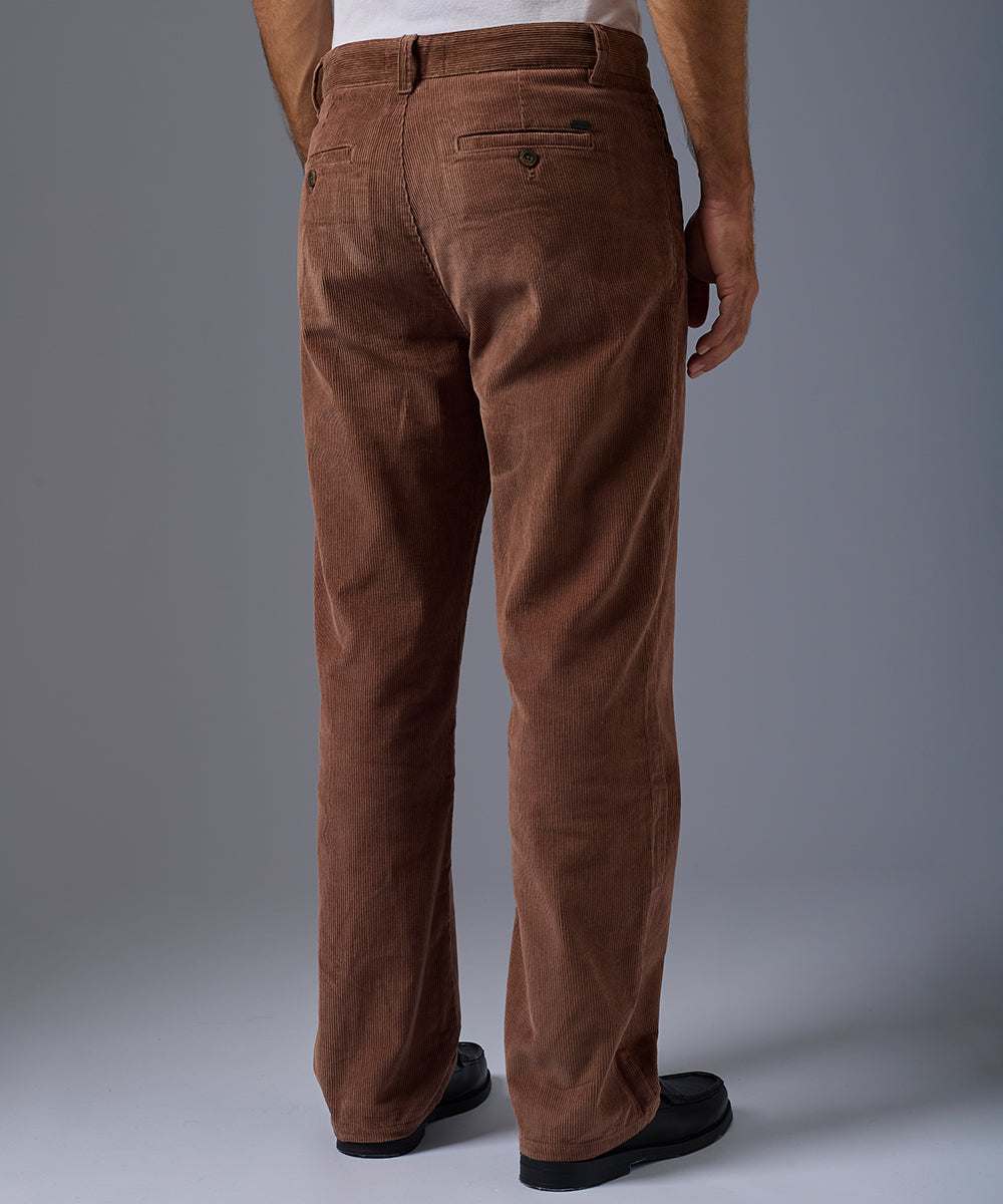 Pantalón Corduroy Classic Fit